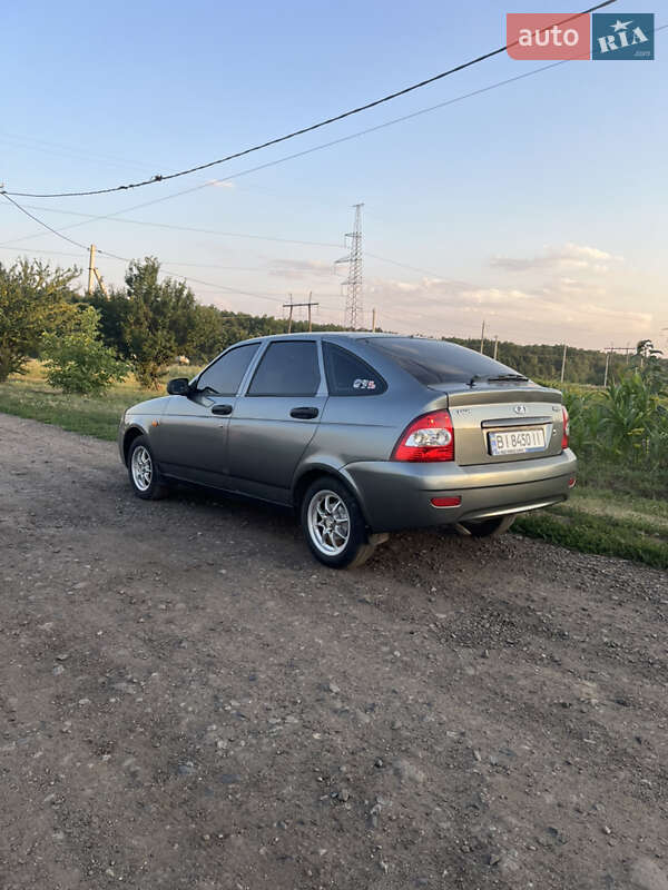 Хэтчбек ВАЗ / Lada 2172 Priora 2008 в Полтаве
