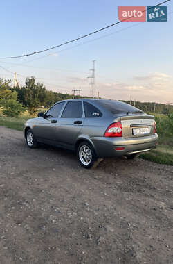 Хэтчбек ВАЗ 2172 Priora 2008 в 
