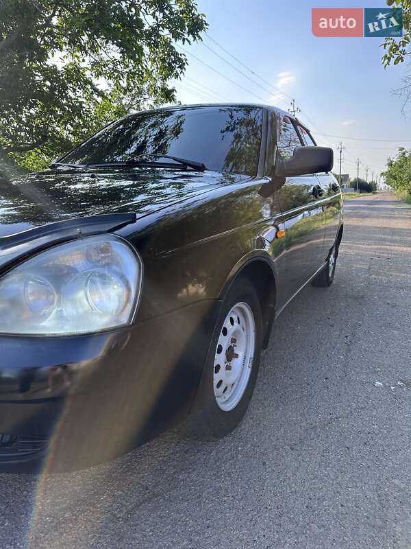 Хетчбек ВАЗ / Lada 2172 Priora 2010 в Апостоловому