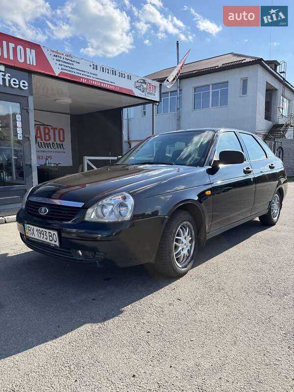 ВАЗ / Lada 2172 Priora 2011