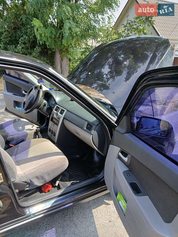 Хэтчбек ВАЗ / Lada 2172 Priora 2008 в Николаеве