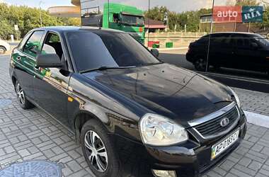 Хэтчбек ВАЗ 2172 Priora 2012 в 