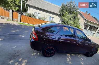 Хэтчбек ВАЗ 2172 Priora 2008 в 