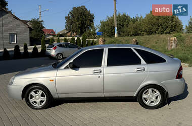 Хэтчбек ВАЗ 2172 Priora 2008 в 