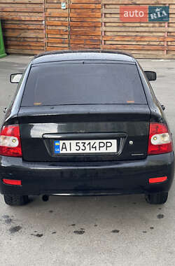Хэтчбек ВАЗ 2172 Priora 2008 в 
