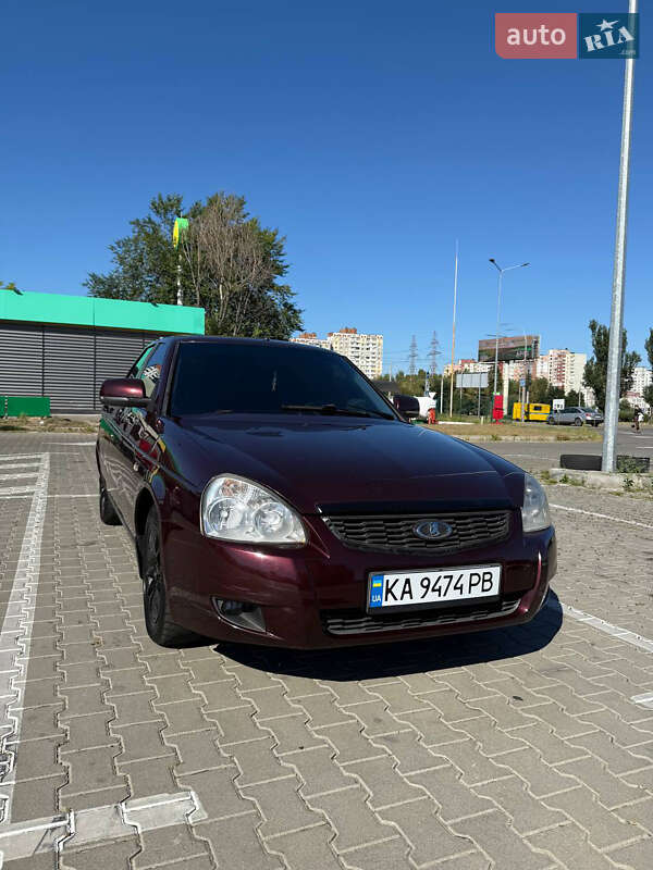 ВАЗ / Lada 2172 Priora 2012
