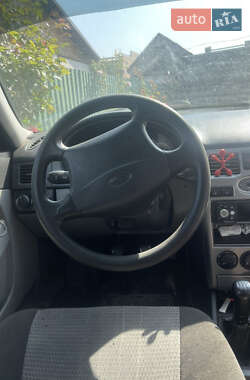 Хетчбек ВАЗ 2172 Priora 2008 в  фото 10 Хетчбек ВАЗ 2172 Priora 2008 в