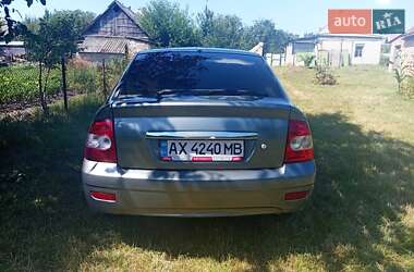 Хэтчбек ВАЗ 2172 Priora 2013 в 
