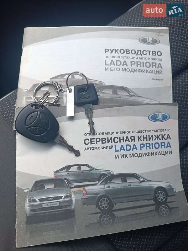 Хэтчбек ВАЗ / Lada 2172 Priora 2009 в Харькове