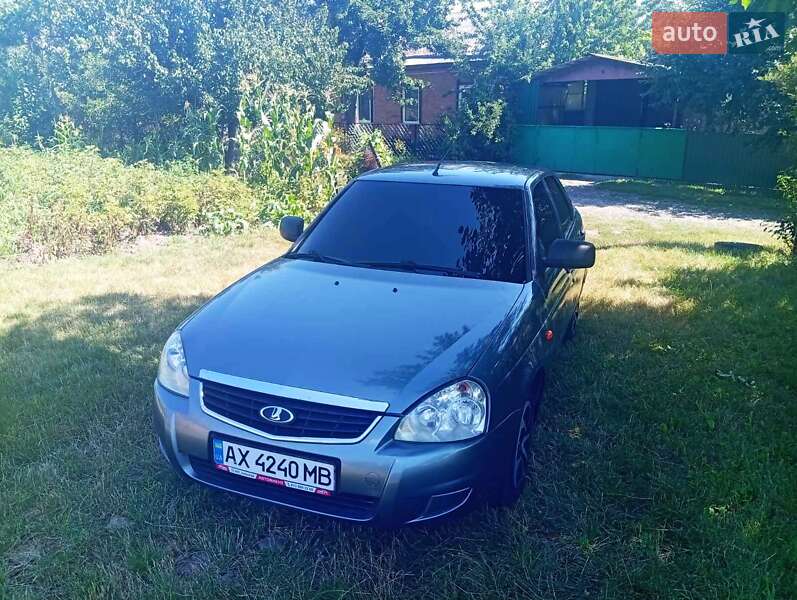 ВАЗ / Lada 2172 Priora 2013