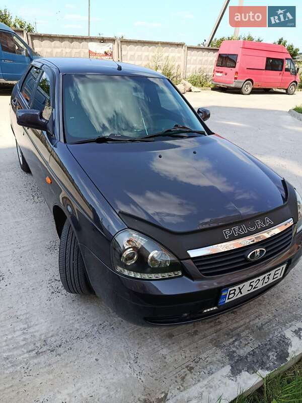 Хэтчбек ВАЗ / Lada 2172 Priora 2008 в Житомире фото 8 Хэтчбек ВАЗ / Lada 2172 Priora 2008 в Житомире