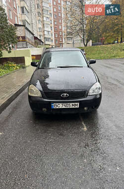 Хэтчбек ВАЗ 2172 Priora 2008 в  фото 2 Хэтчбек ВАЗ 2172 Priora 2008 в