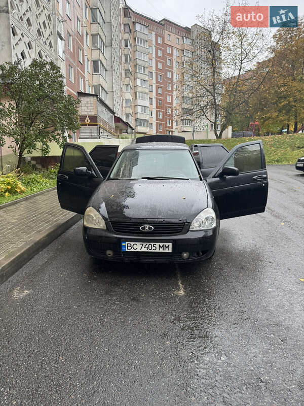 Хетчбек ВАЗ / Lada 2172 Priora 2008 в Тернополі фото 13 Хетчбек ВАЗ / Lada 2172 Priora 2008 в Тернополі