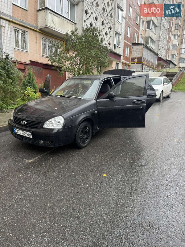 Хетчбек ВАЗ / Lada 2172 Priora 2008 в Тернополі фото 14 Хетчбек ВАЗ / Lada 2172 Priora 2008 в Тернополі