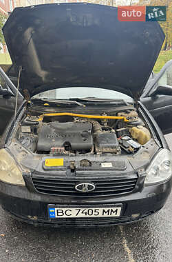Хэтчбек ВАЗ 2172 Priora 2008 в  фото 35 Хэтчбек ВАЗ 2172 Priora 2008 в
