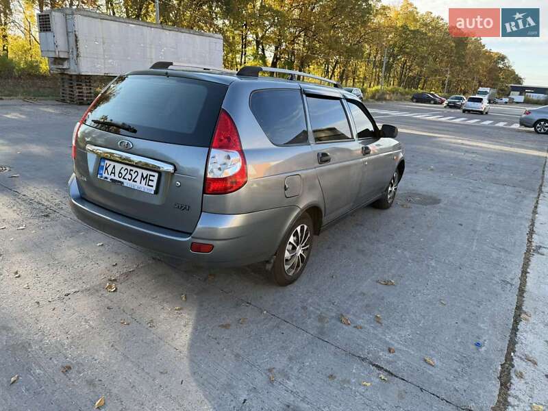 Хэтчбек ВАЗ / Lada 2172 Priora 2010 в Кривом Озере фото 8 Хэтчбек ВАЗ / Lada 2172 Priora 2010 в Кривом Озере
