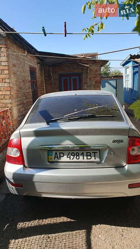 Хетчбек ВАЗ / Lada 2172 Priora 2010 в Запоріжжі фото 4 Хетчбек ВАЗ / Lada 2172 Priora 2010 в Запоріжжі