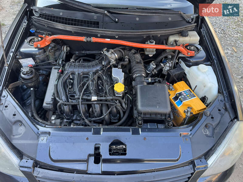 Хетчбек ВАЗ / Lada 2172 Priora 2008 в Вінниці фото 12 Хетчбек ВАЗ / Lada 2172 Priora 2008 в Вінниці