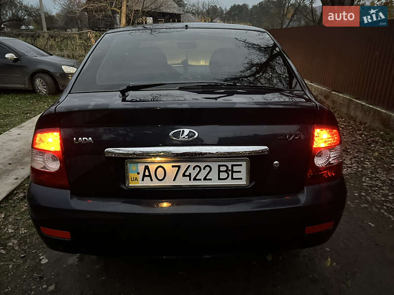 Хетчбек ВАЗ / Lada 2172 Priora 2008 в Біловарці