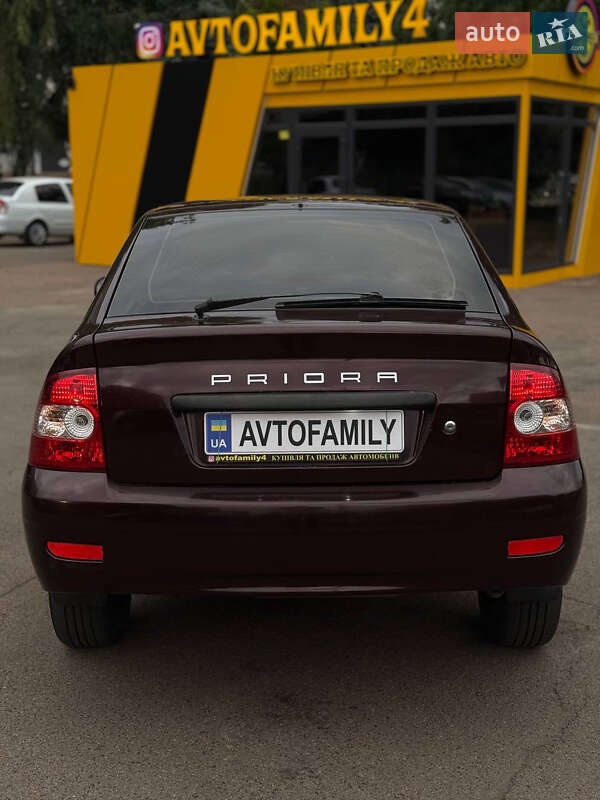 Хэтчбек ВАЗ / Lada 2172 Priora 2012 в Киеве