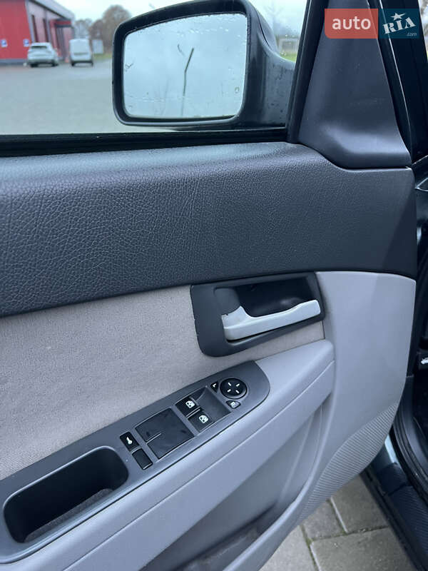 Хетчбек ВАЗ / Lada 2172 Priora 2008 в Здолбуніві фото 17 Хетчбек ВАЗ / Lada 2172 Priora 2008 в Здолбуніві