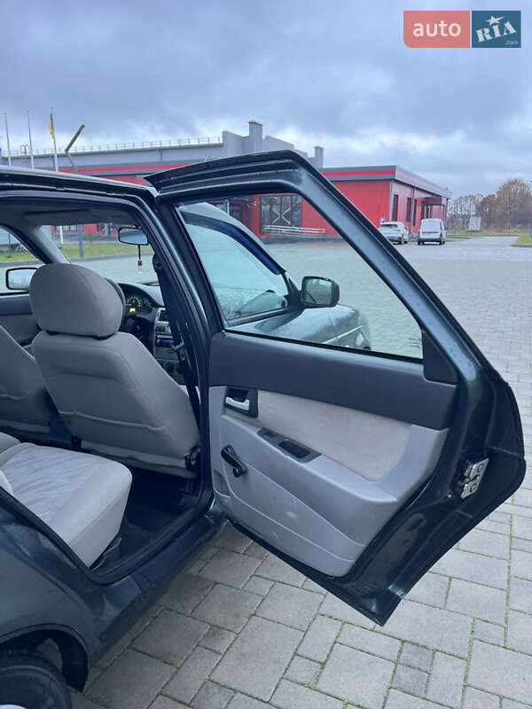 Хетчбек ВАЗ / Lada 2172 Priora 2008 в Здолбуніві фото 31 Хетчбек ВАЗ / Lada 2172 Priora 2008 в Здолбуніві