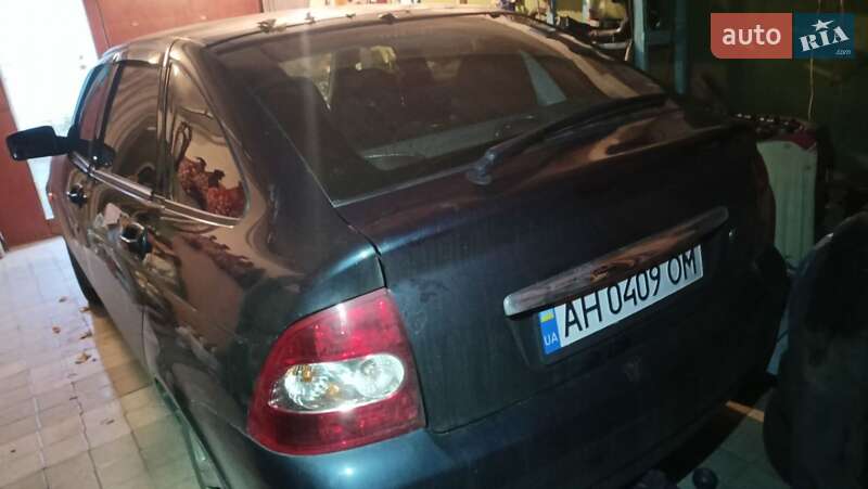 Хэтчбек ВАЗ / Lada 2172 Priora 2008 в Харькове