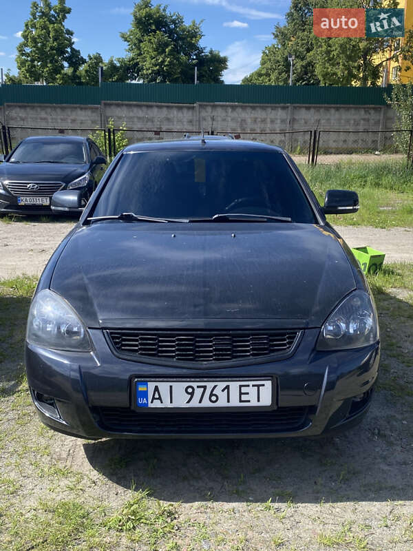 Хэтчбек ВАЗ / Lada 2172 Priora 2010 в Софиевской Борщаговке фото 4 Хэтчбек ВАЗ / Lada 2172 Priora 2010 в Софиевской Борщаговке