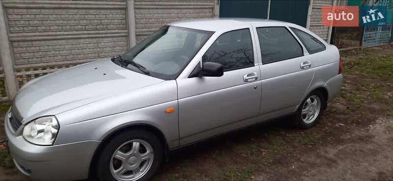 Хетчбек ВАЗ / Lada 2172 Priora 2008 в Полтаві