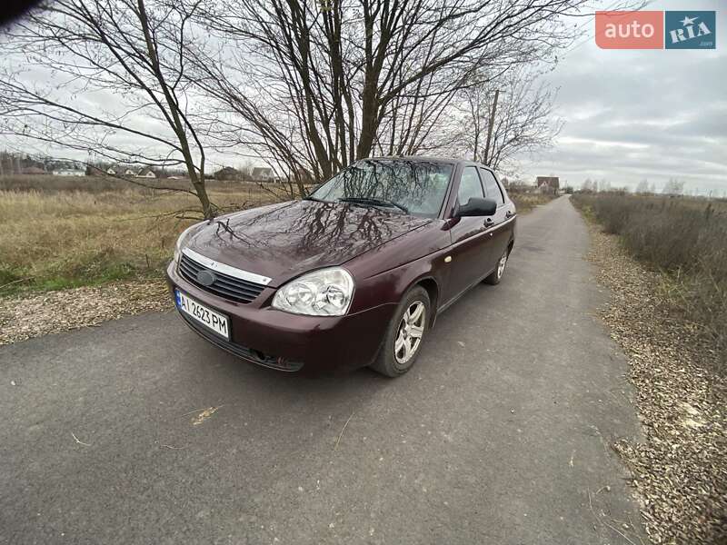 Хэтчбек ВАЗ / Lada 2172 Priora 2011 в Василькове