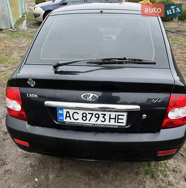 Хэтчбек ВАЗ / Lada 2172 Priora 2008 в Локачах фото 4 Хэтчбек ВАЗ / Lada 2172 Priora 2008 в Локачах