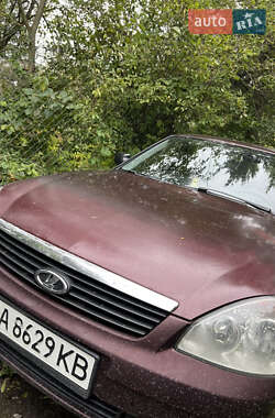 Хетчбек ВАЗ 2173 Priora 2011 в 