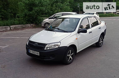 Седан ВАЗ / Lada 2190 Granta 2012 в Полтаве