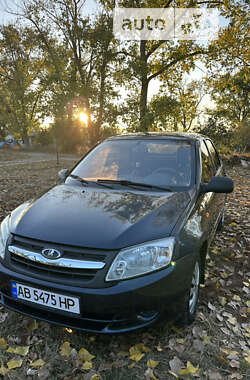 Седан ВАЗ / Lada 2190 Granta 2012 в Казатине