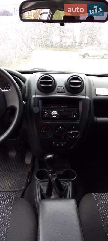 Седан ВАЗ / Lada 2190 Granta 2013 в Харькове фото 24 Седан ВАЗ / Lada 2190 Granta 2013 в Харькове