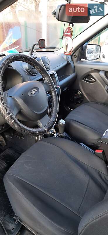Седан ВАЗ / Lada 2190 Granta 2012 в Днепре фото 8 Седан ВАЗ / Lada 2190 Granta 2012 в Днепре