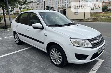 Седан ВАЗ 2190 Granta 2015 в Киеве