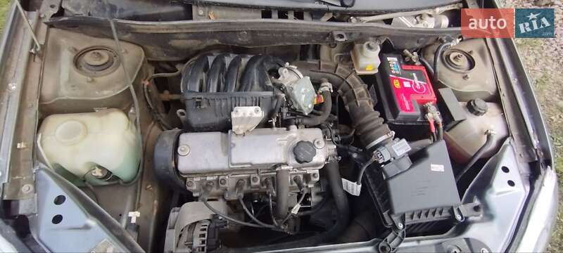 Седан ВАЗ / Lada 2190 Granta 2012 в Виннице