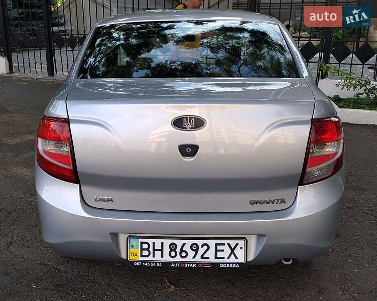 Седан ВАЗ / Lada 2190 Granta 2014 в Чорноморську
