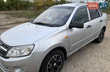 Седан ВАЗ / Lada 2190 Granta 2013 в Одессе