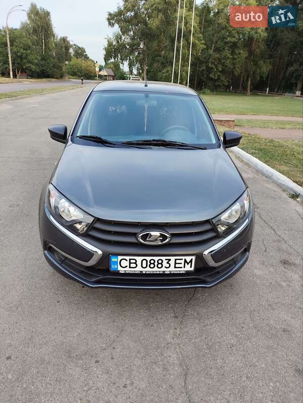 ВАЗ / Lada 2190 Granta 2021