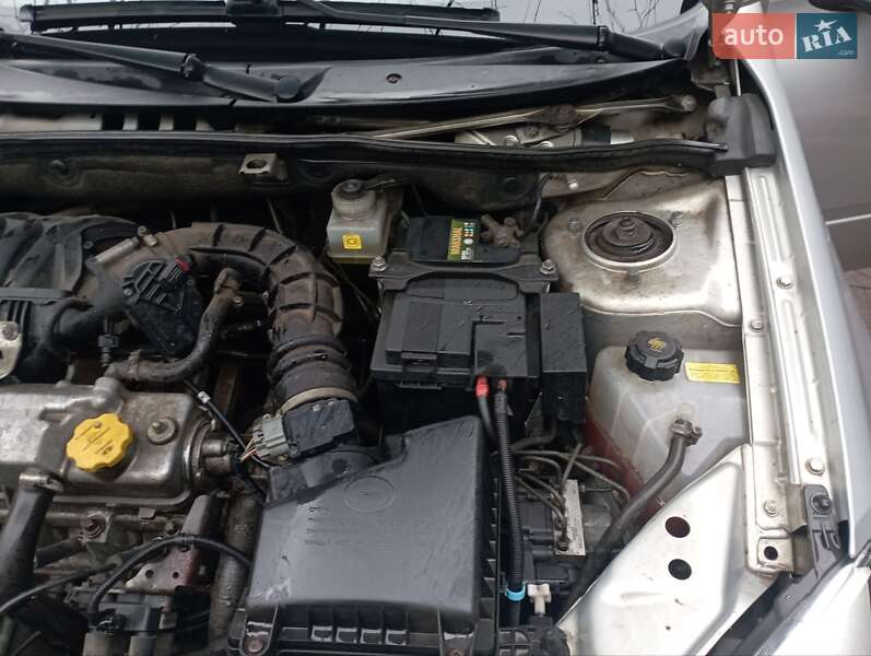 Седан ВАЗ / Lada 2190 Granta 2018 в Сваляве