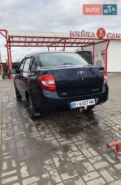 Седан ВАЗ 2190 Granta 2013 в 