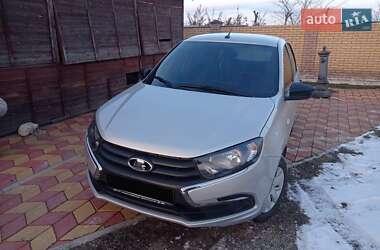 Седан ВАЗ / Lada 2190 Granta 2018 в Миколаєві