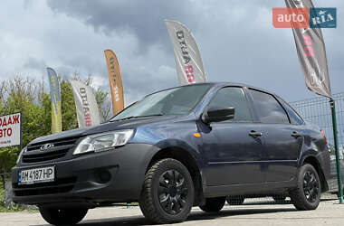 Седан ВАЗ 2190 Granta 2012 в 