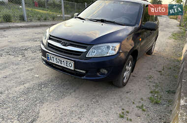 Седан ВАЗ 2190 Granta 2012 в Ходорове