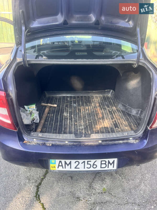 Седан ВАЗ / Lada 2190 Granta 2014 в Коростишеві