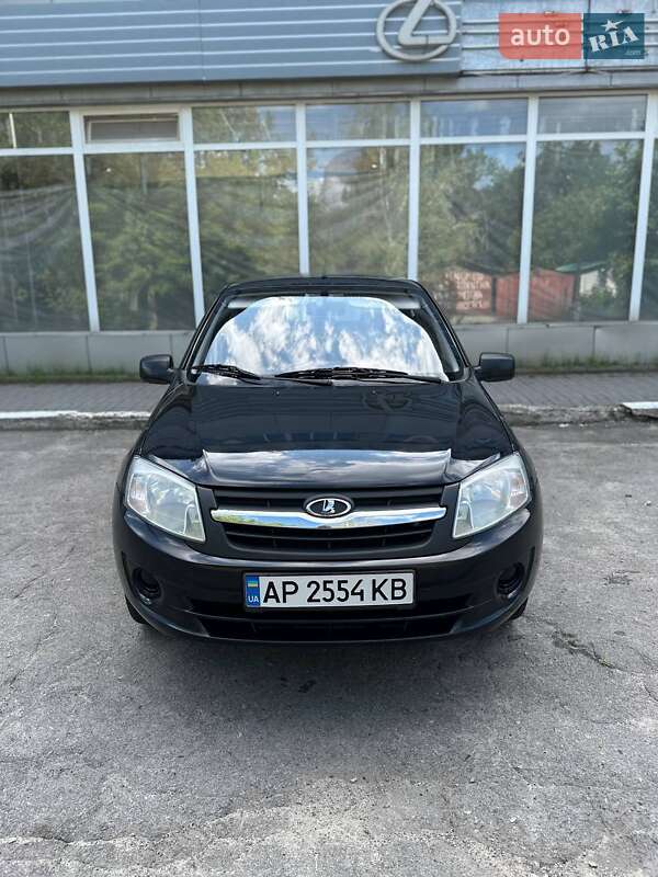 ВАЗ / Lada 2190 Granta 2013