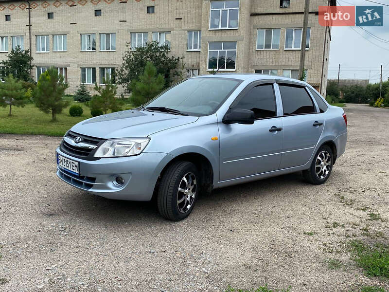Седан ВАЗ / Lada 2190 Granta 2014 в Ахтырке