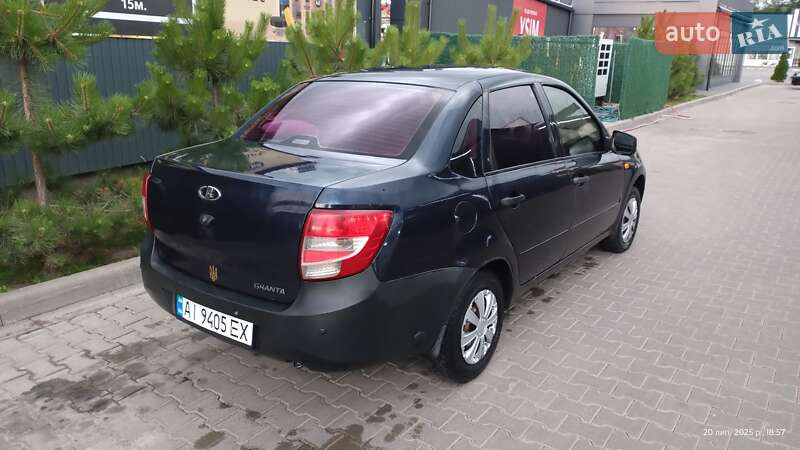 Седан ВАЗ / Lada 2190 Granta 2012 в Києві